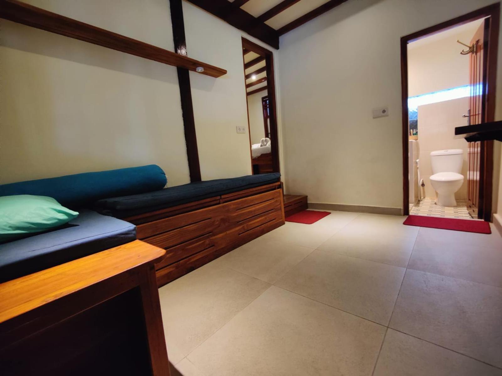 Cool Breeze Authentic Hotel Labuan Bajo Komodo エクステリア 写真